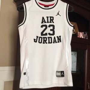 Two air Jordan jersey
